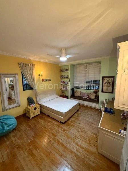 5 Bed Semi-Detached House (Landed) for Sale in  Saraca Gardens - Image 4